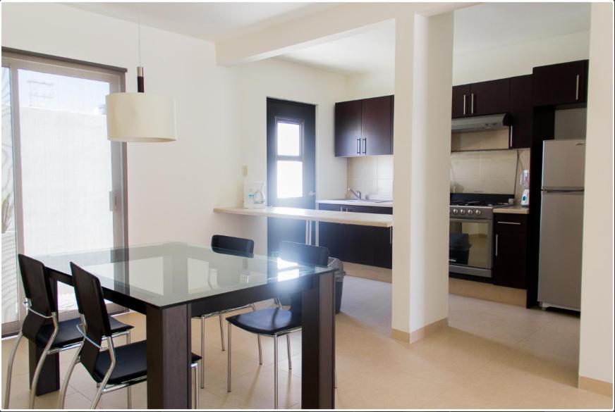 Redwood Villas Zona Industrial سان لويس بوتوسي المظهر الخارجي الصورة